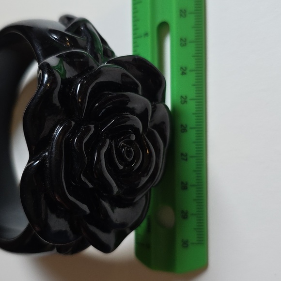Black Rose Bracelet Bangle Chunky Oversized - Picture 12 of 14